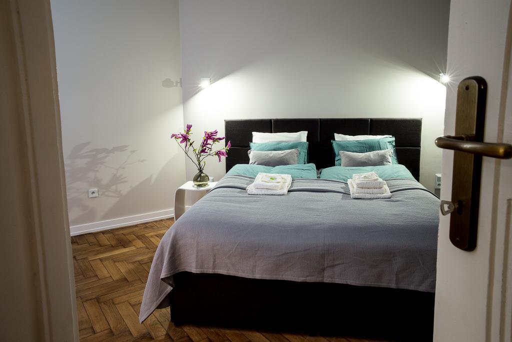 apartament PAULOVE Krakow Bagian luar foto