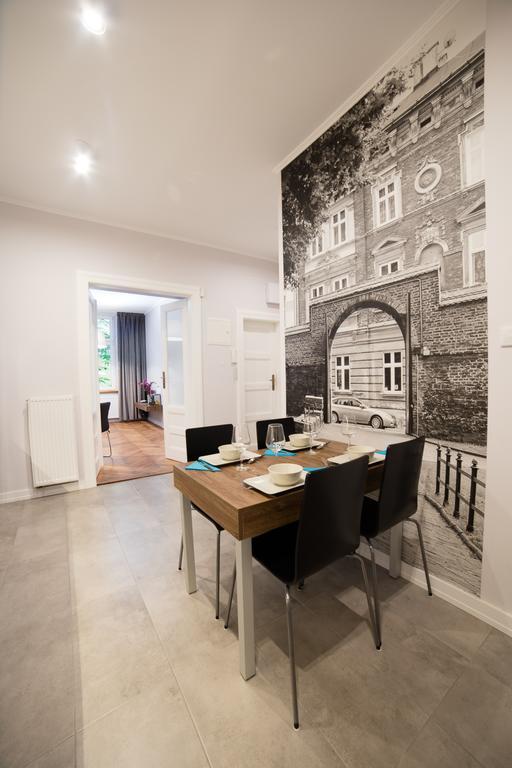 apartament PAULOVE Krakow Bagian luar foto