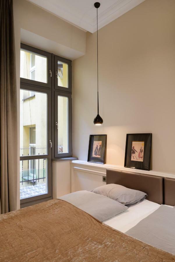 apartament PAULOVE Krakow Bagian luar foto