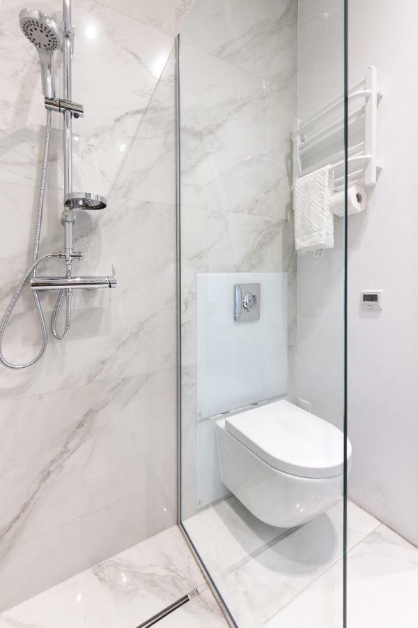 apartament PAULOVE Krakow Bagian luar foto